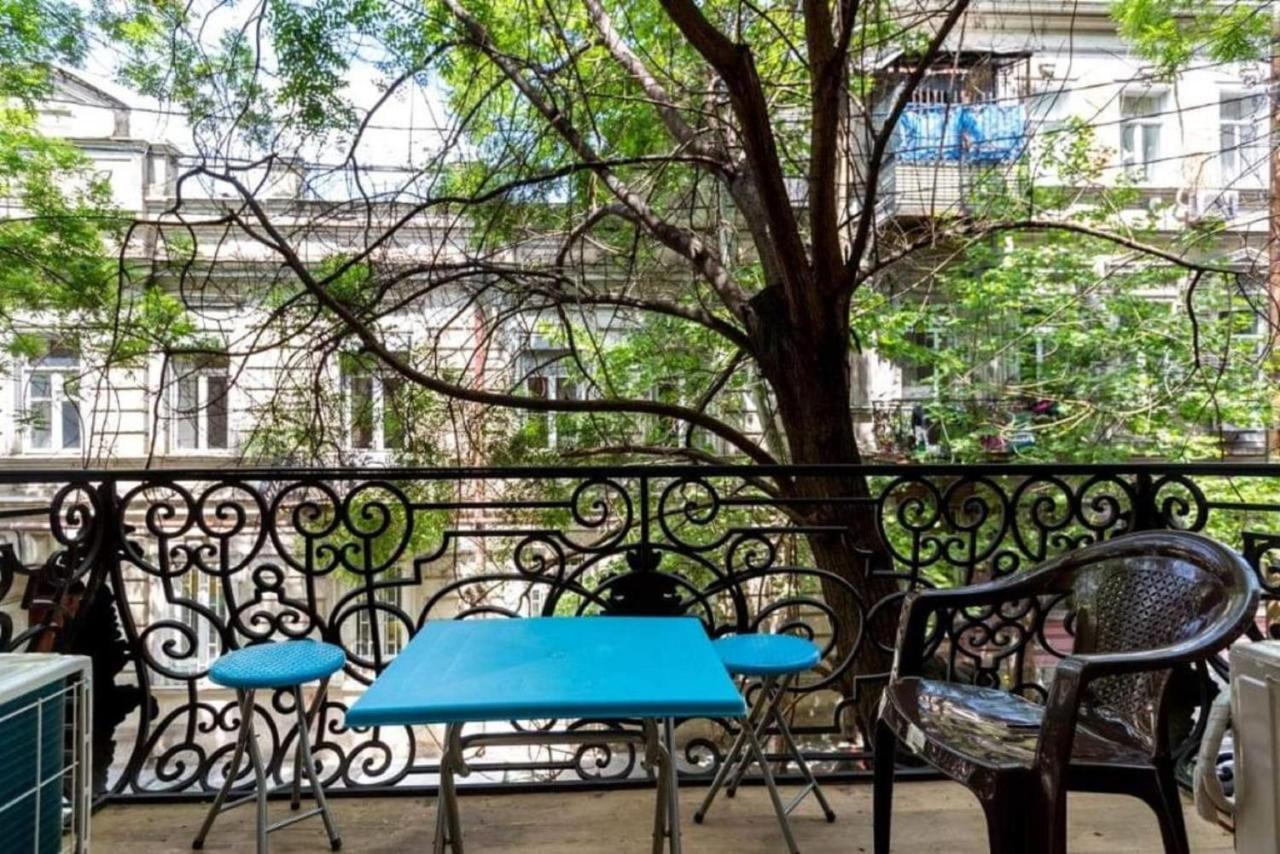 Crypto Hotel Тбілісі Екстер'єр фото
