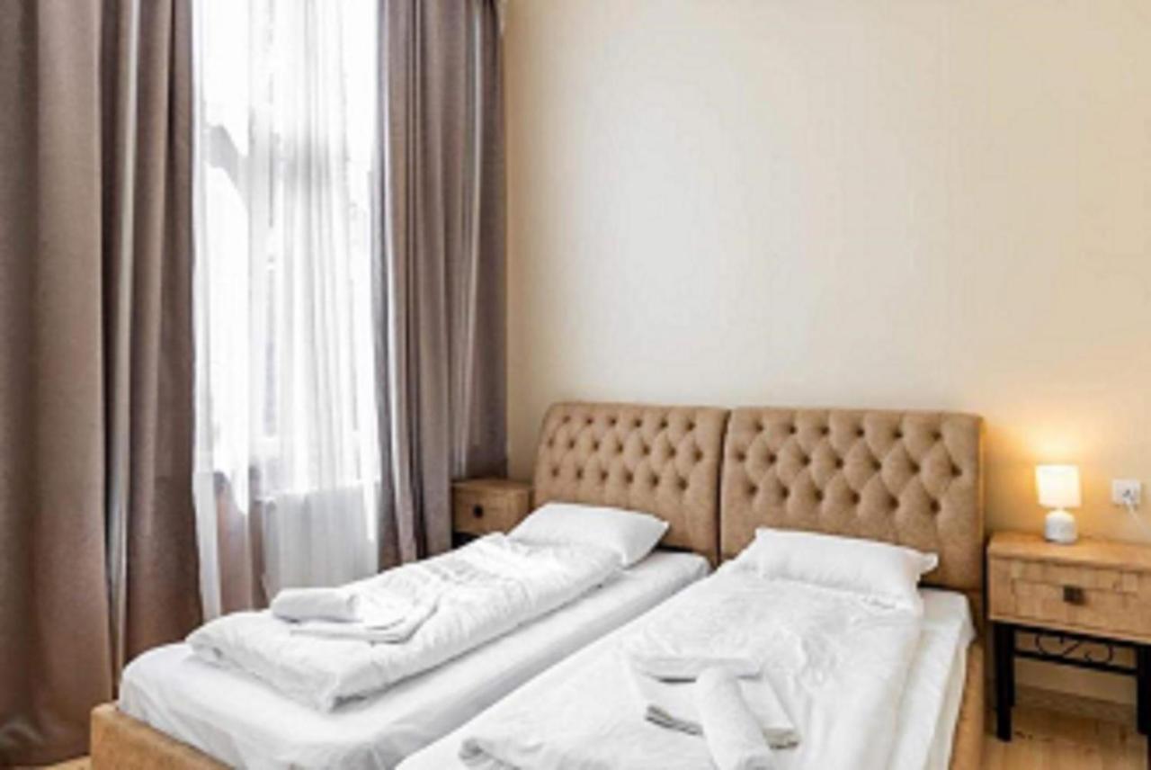 Crypto Hotel Тбілісі Екстер'єр фото